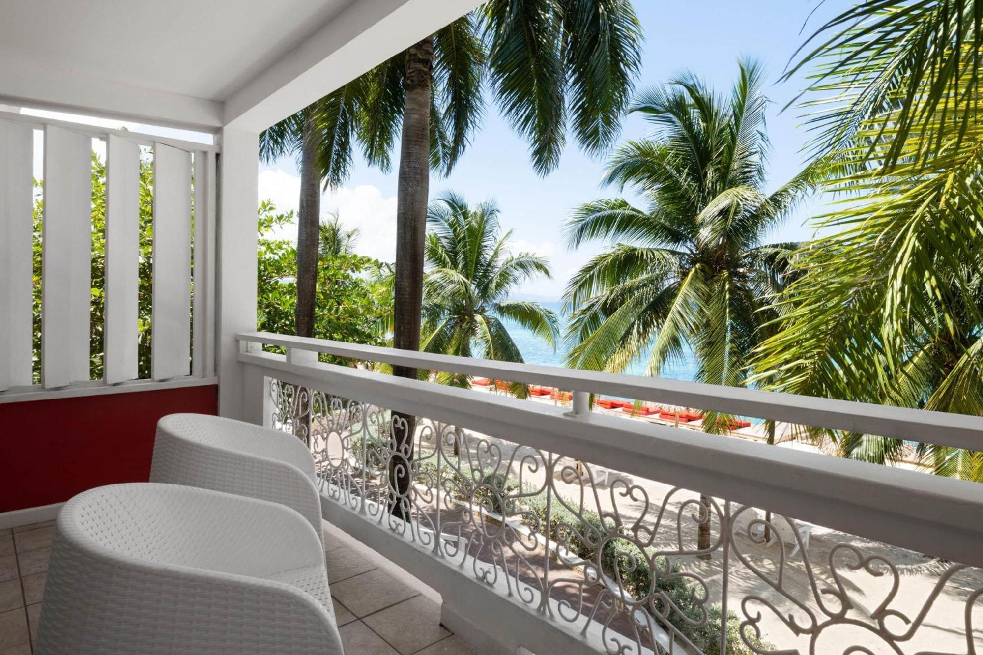 Grand Decameron Montego Beach, A Trademark All-Inclusive Resort Montego Bay Exterior photo